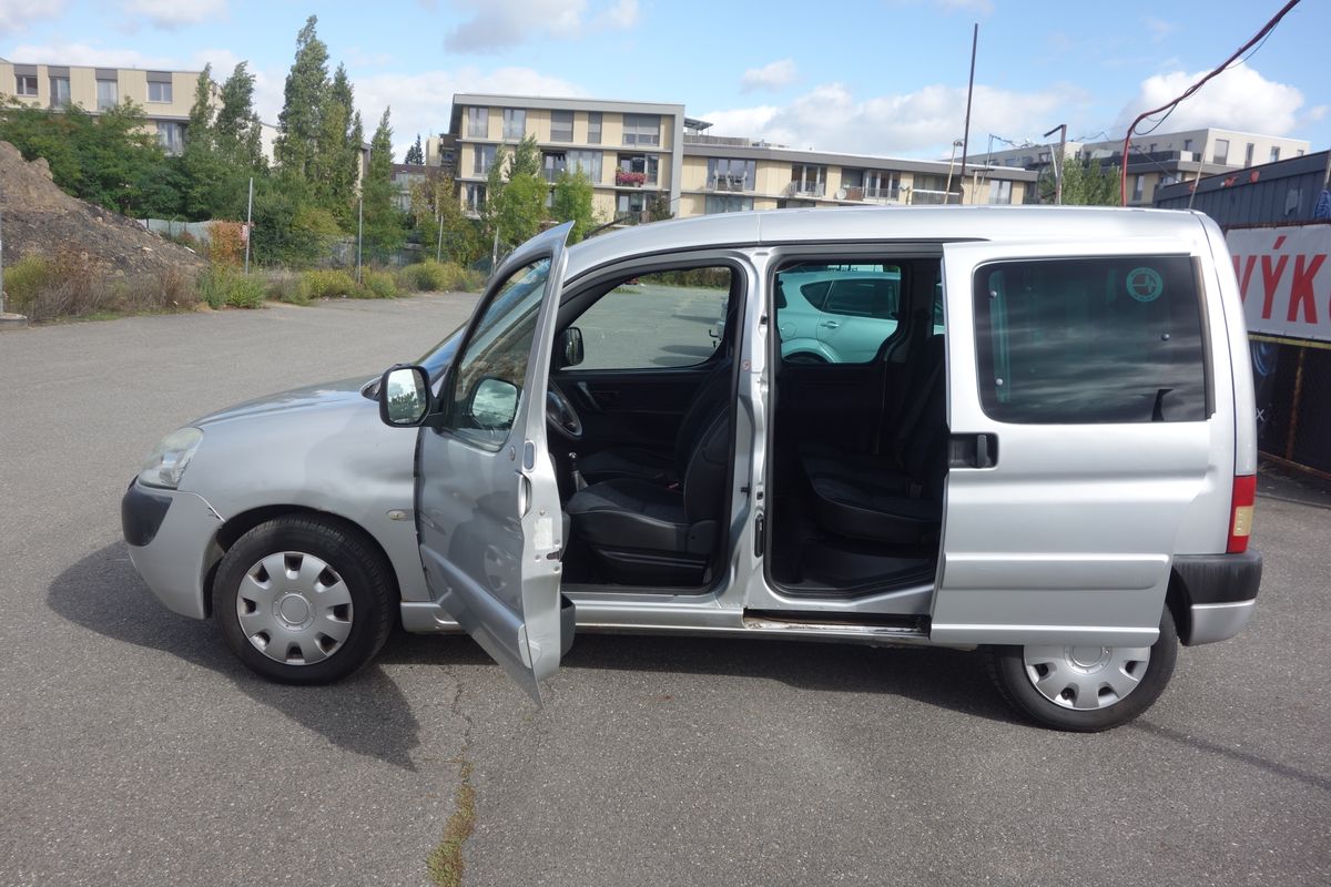 Citroën Berlingo 1,6HDi 2xŠOUPAČKY !
