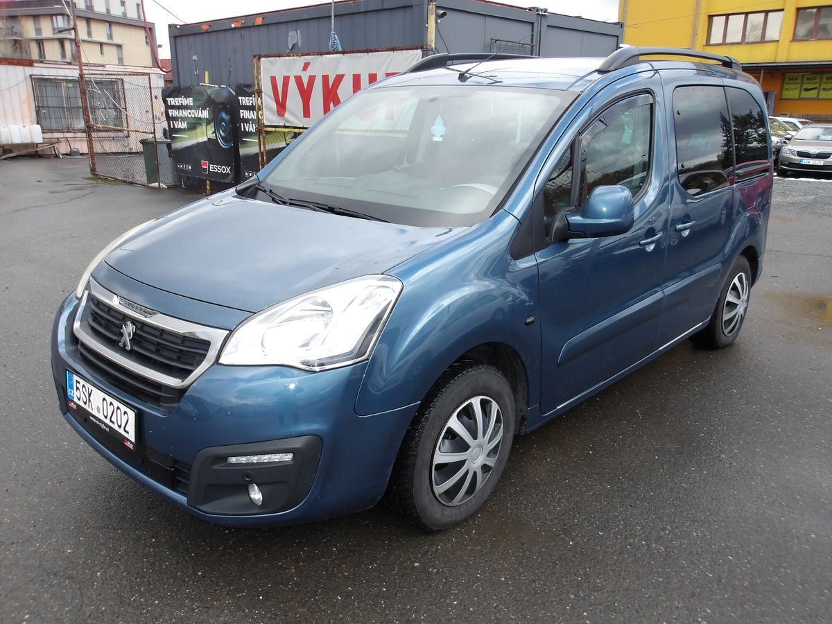 Peugeot Partner Tepee TEPEE 1,6HDi ČR 2xKOLA !