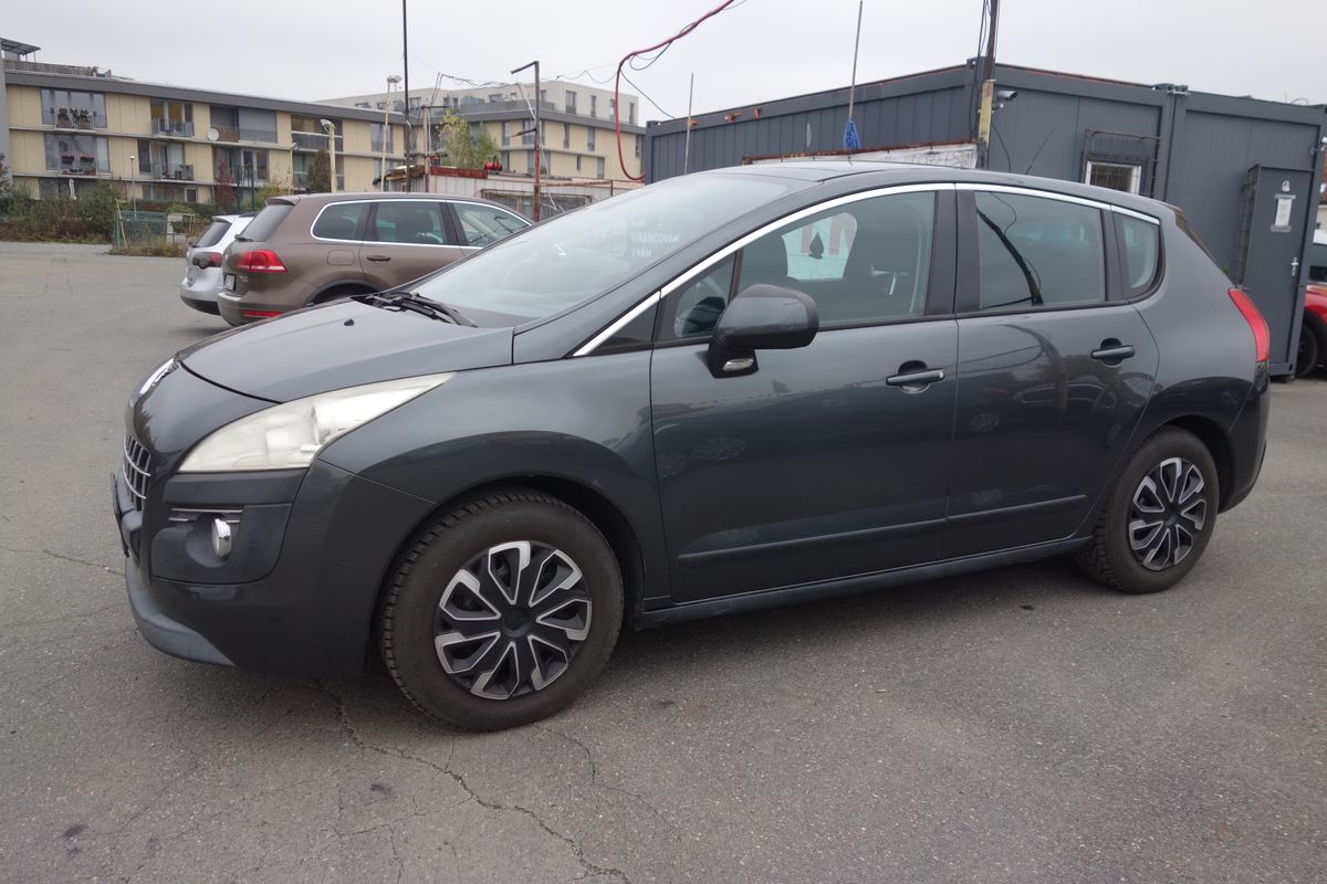 Peugeot 3008 1.6 HDI 112 k 2xKOLA !