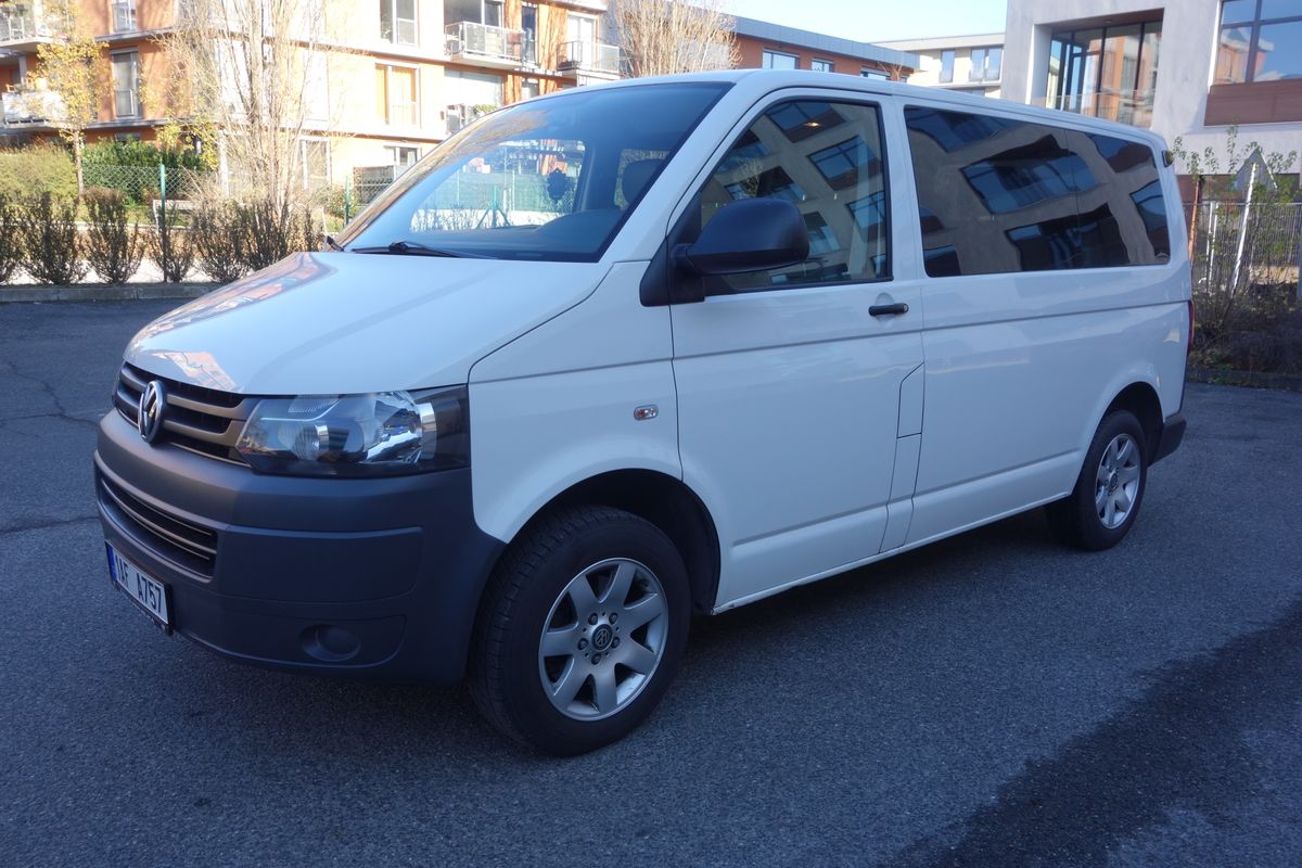 Volkswagen Transporter 2.0TDI KRASAVEC !!! DVD,NAVI !