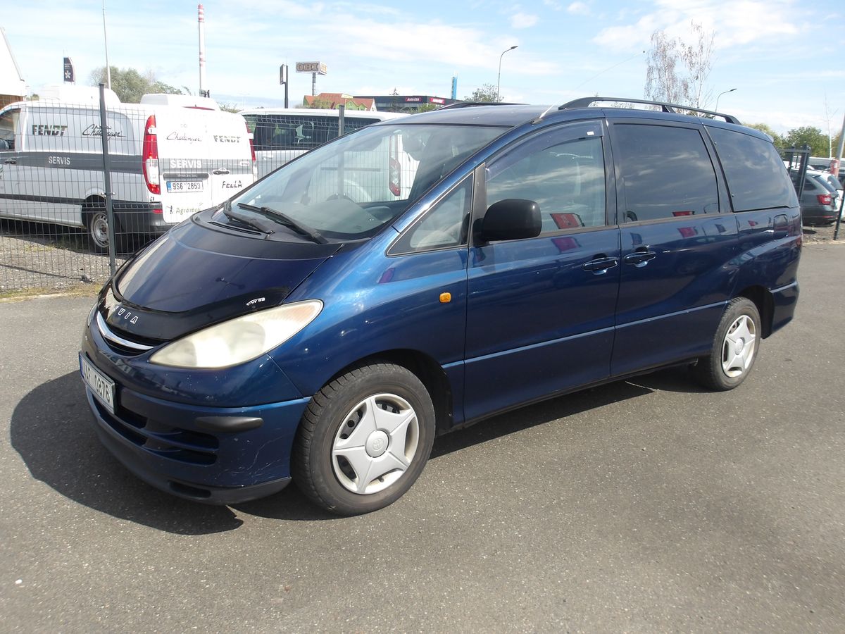 Toyota Previa 2,4i 7 MÍST AUTOMAT !!