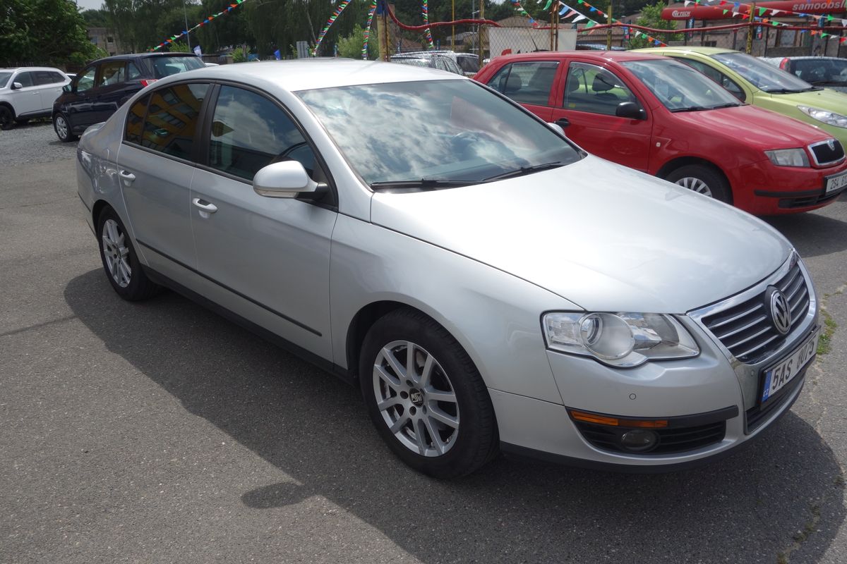 Volkswagen Passat 2.0 TDI 103kW 2xkola!Serv.kn!