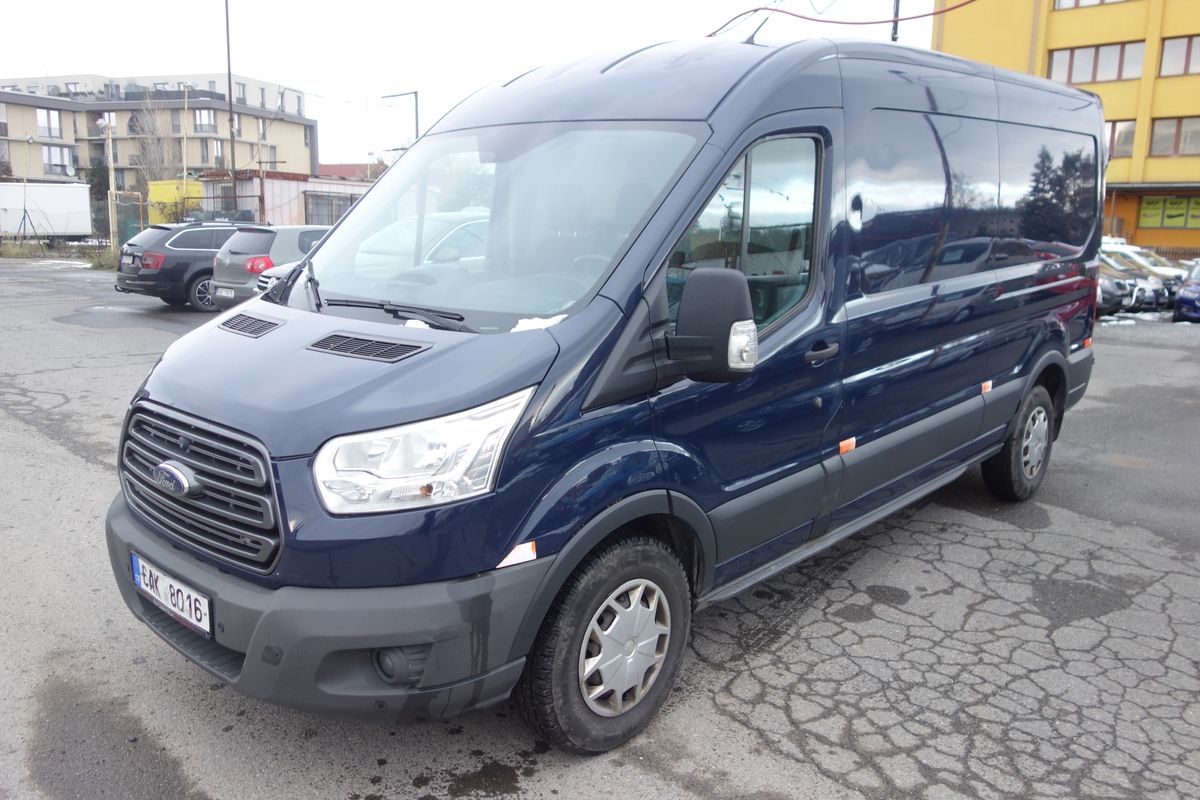 Ford Transit 2,0TDCi 9 MÍST ! KLIMA !