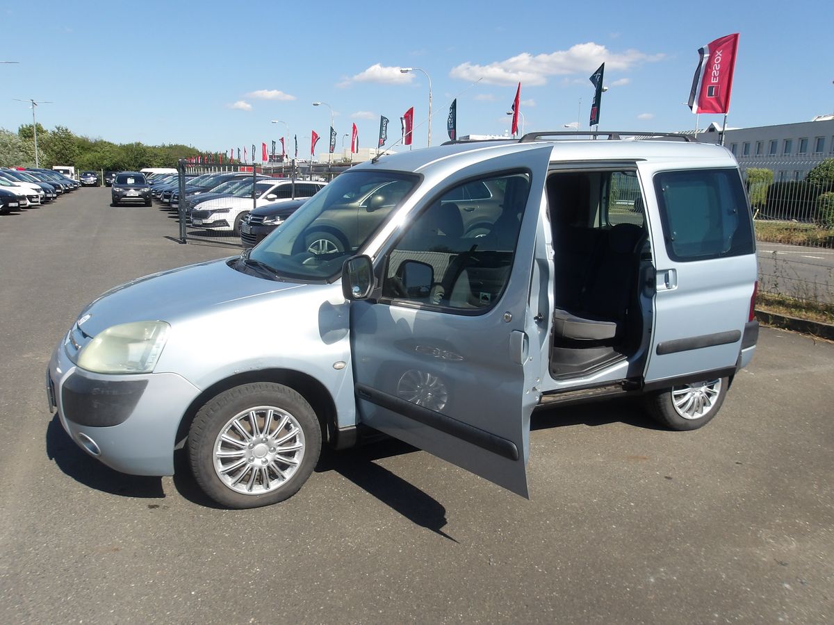 Peugeot Partner 2,0HDi 2xŠOUPAČKY,KLIMA !