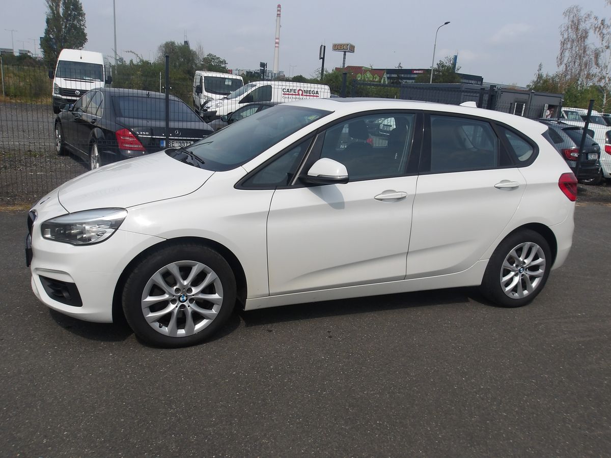 BMW Řada 2 2,0D 110kW 2xklíč