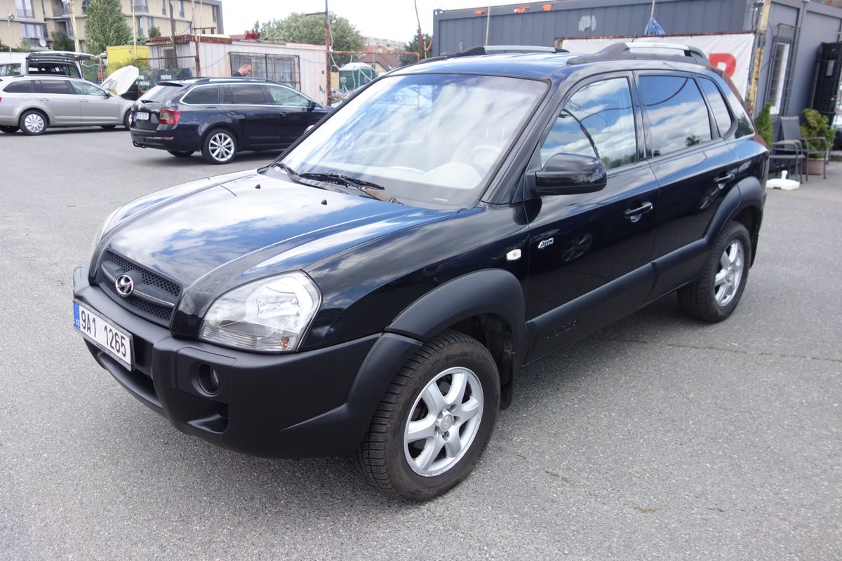 Hyundai Tucson 2,0CRDi AUTOMAT ! NAJ.163000km