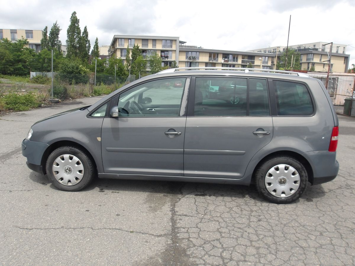 Volkswagen Touran 1,9TDi 2xKOLA !