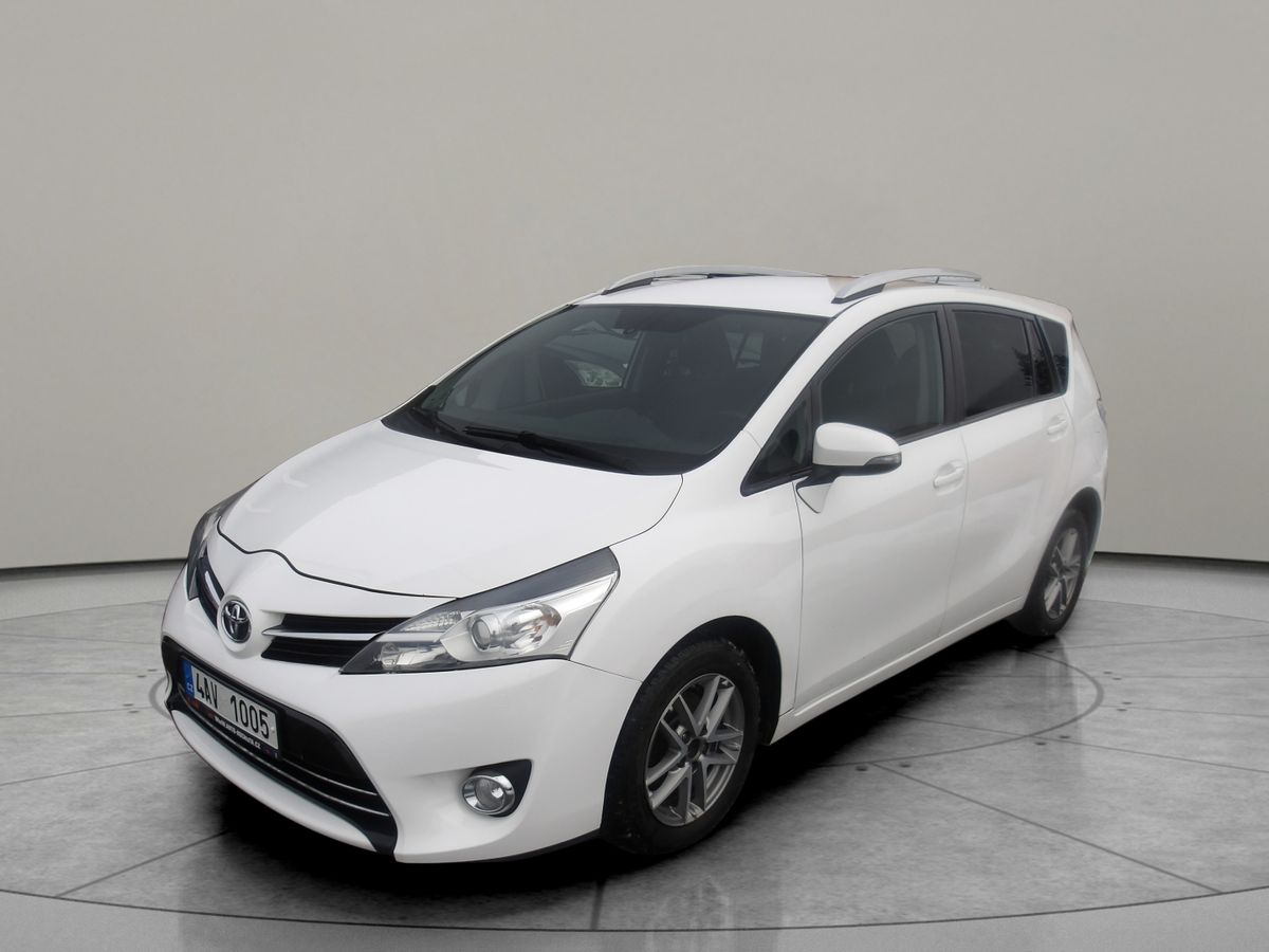 Toyota Verso 1,6 D4D 82kW Nové v ČR! 2xkola