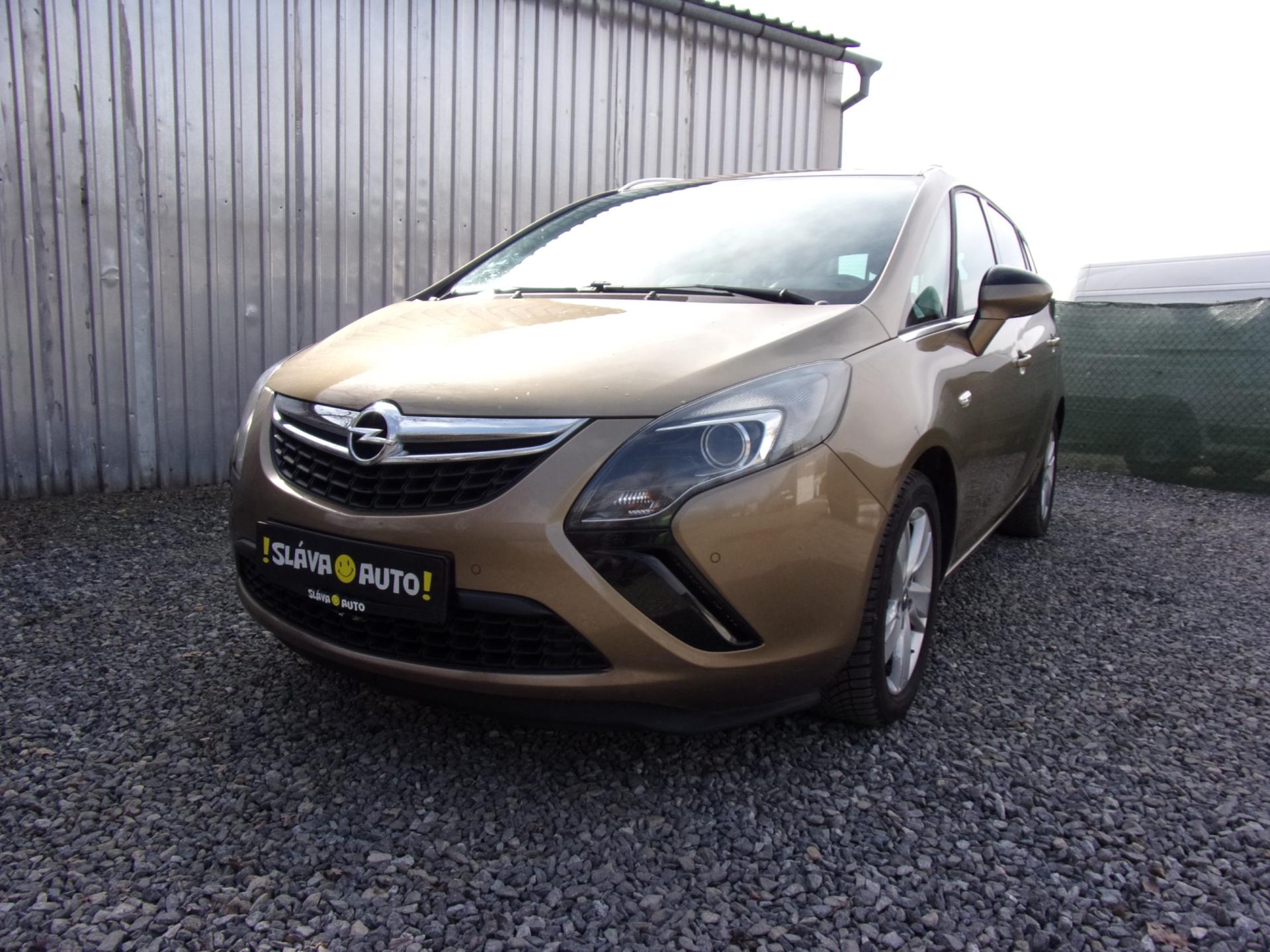 Opel Zafira 2.0CDTi96kW COSMO 7MÍST NEW ČR