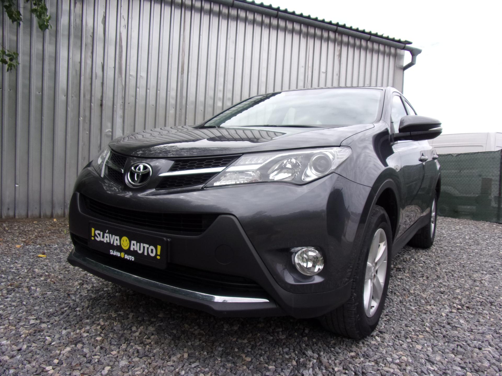 Toyota RAV4 2.0D-4D91kW ACTIVE SERVISOVANÉ