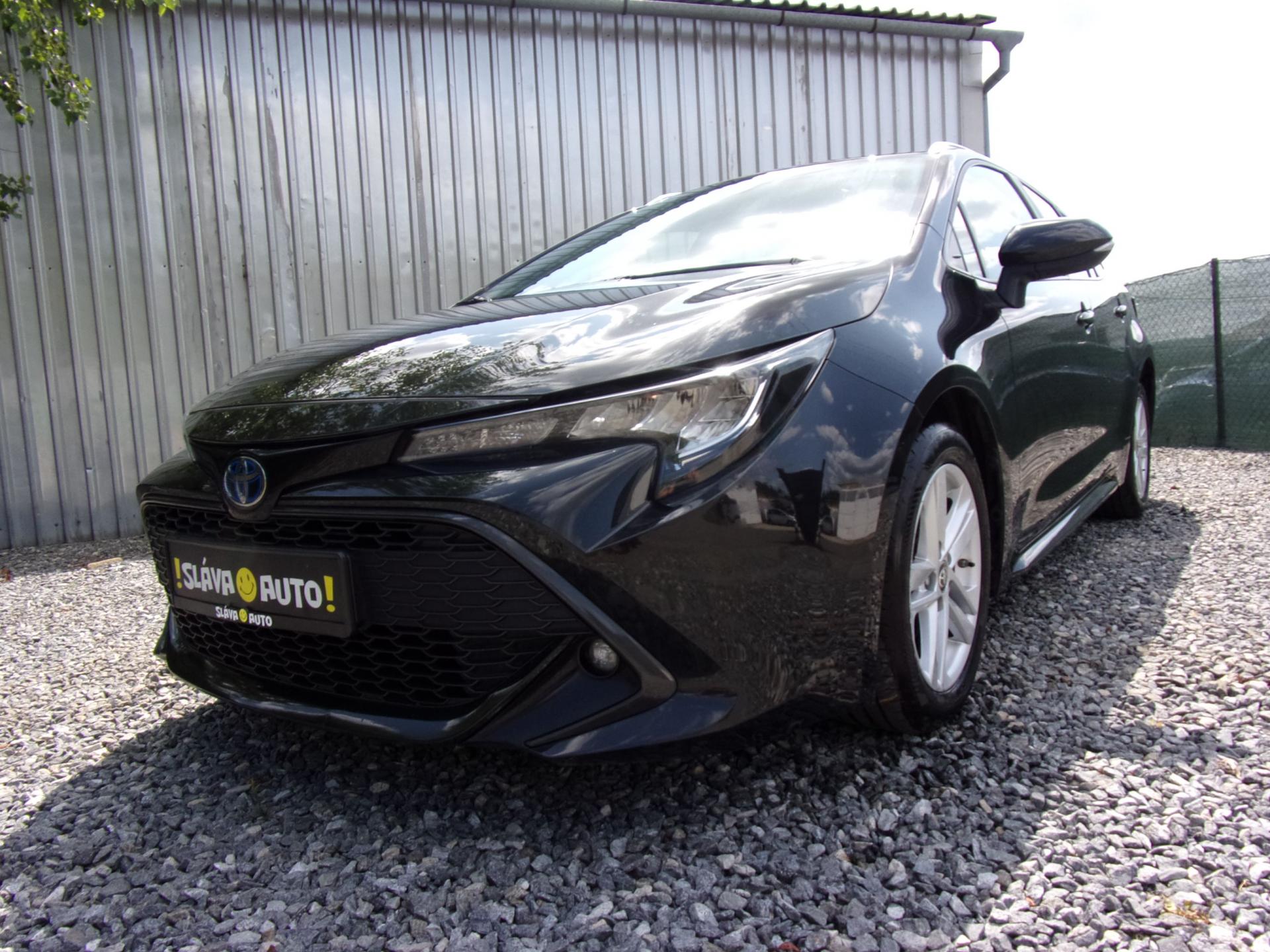 Toyota Corolla 1.8i HYBRID e-CVT 87 000KM DPH