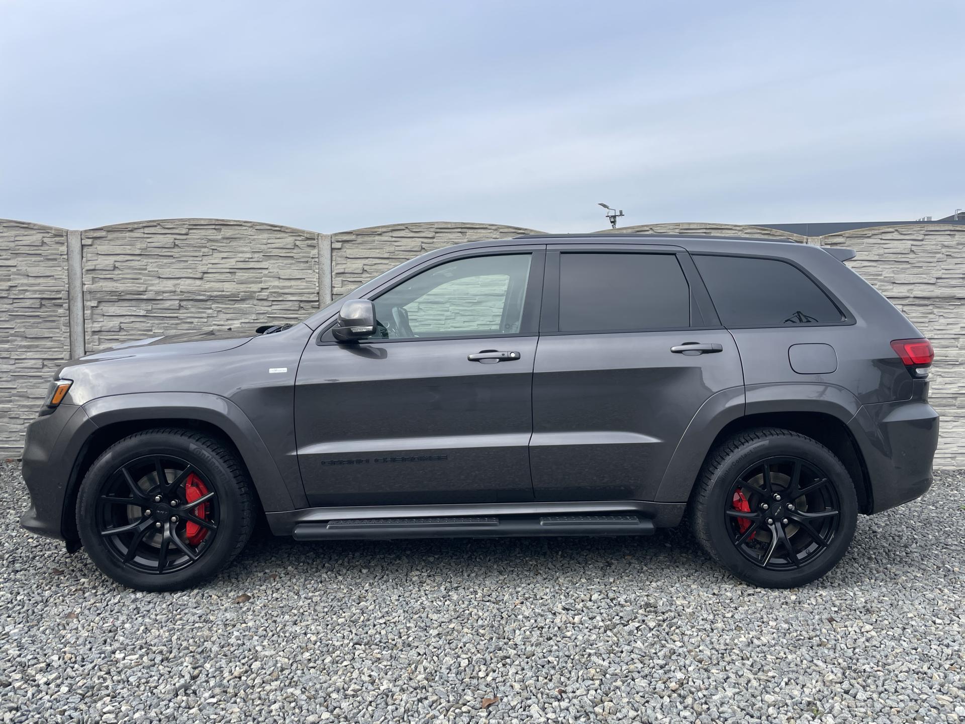Jeep Grand Cherokee 6.4i 480PS HEMI SRT CZ 78000KM