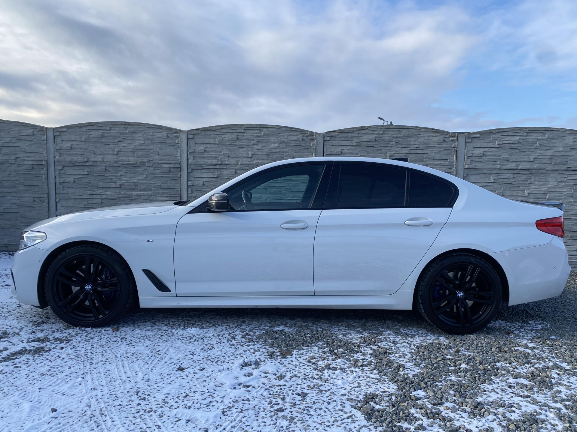 BMW Řada 5 3.0D M-PAKET LUXURY DPH TOP!!!
