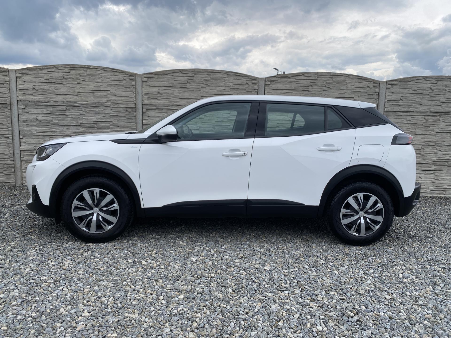 Peugeot 2008 1.2i 100PS AMBIENTE 128TKM TOP