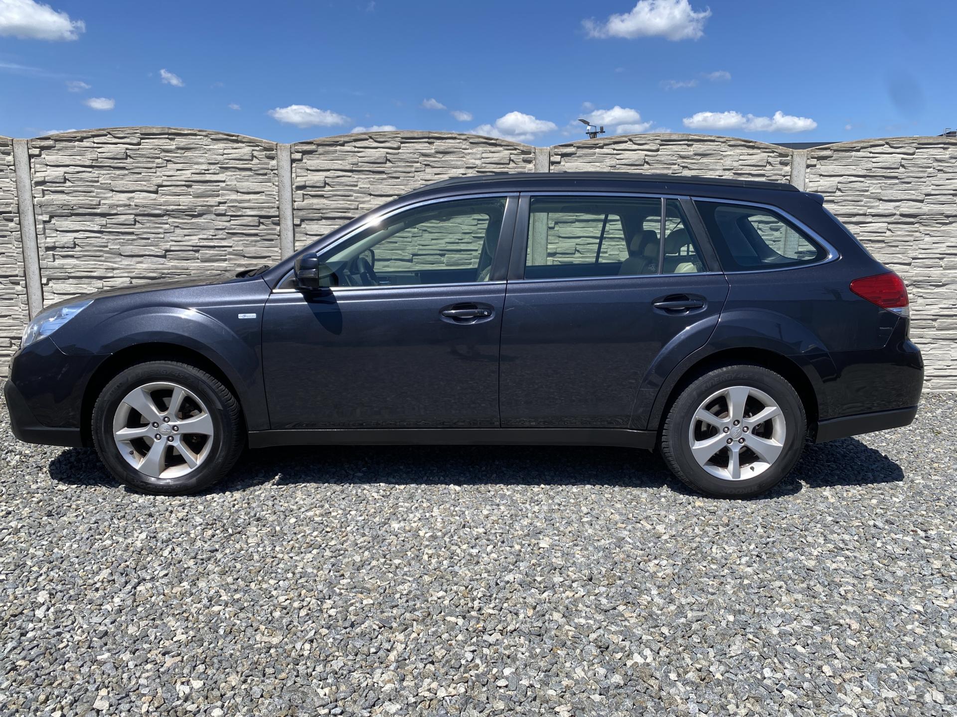 Subaru Outback 2.5i 120PS 4x4 BI-FUEL NAVI PA