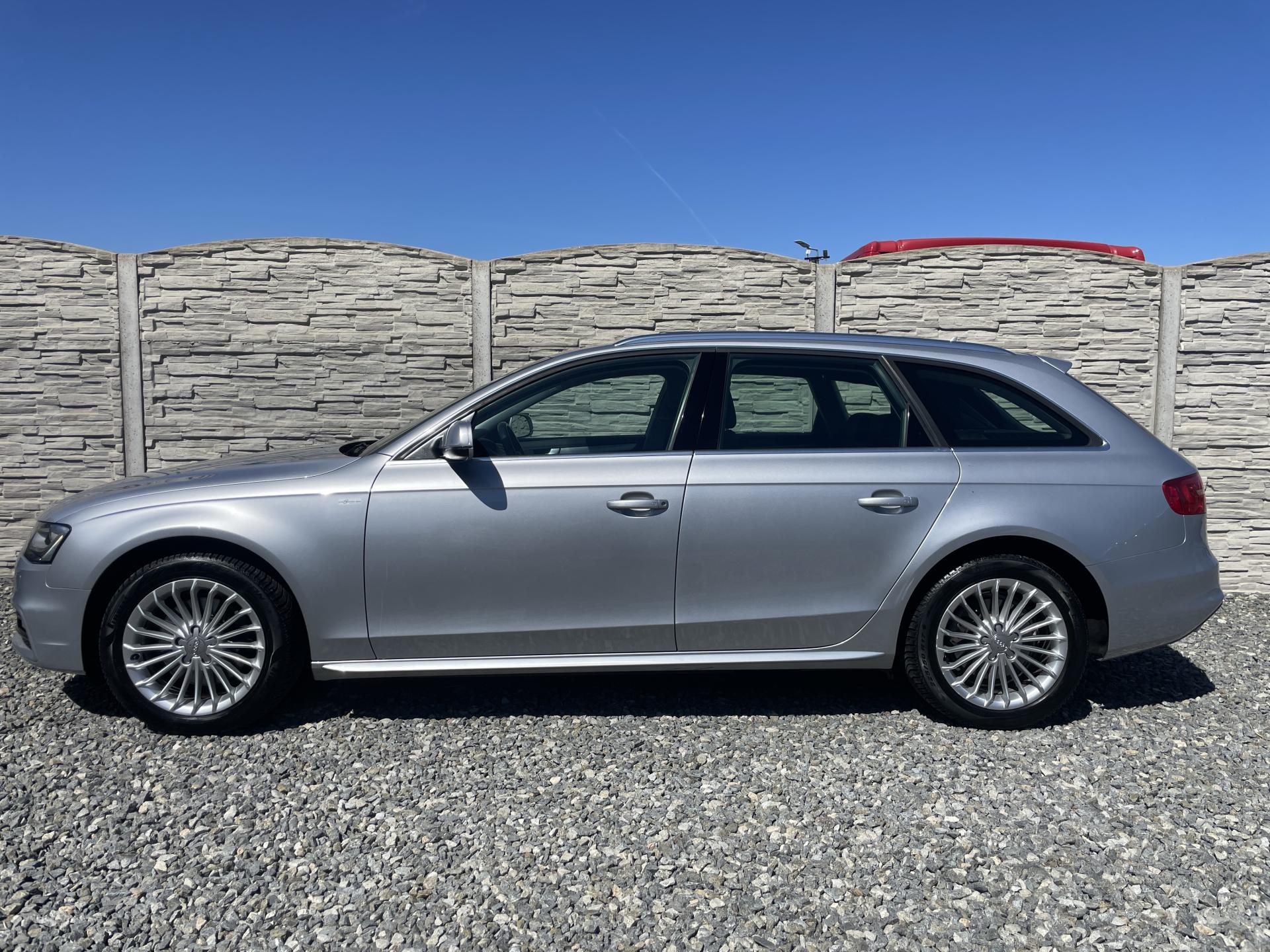 Audi A4 Avant 2.0TDi 120PS S-LINE AVANT TOP!