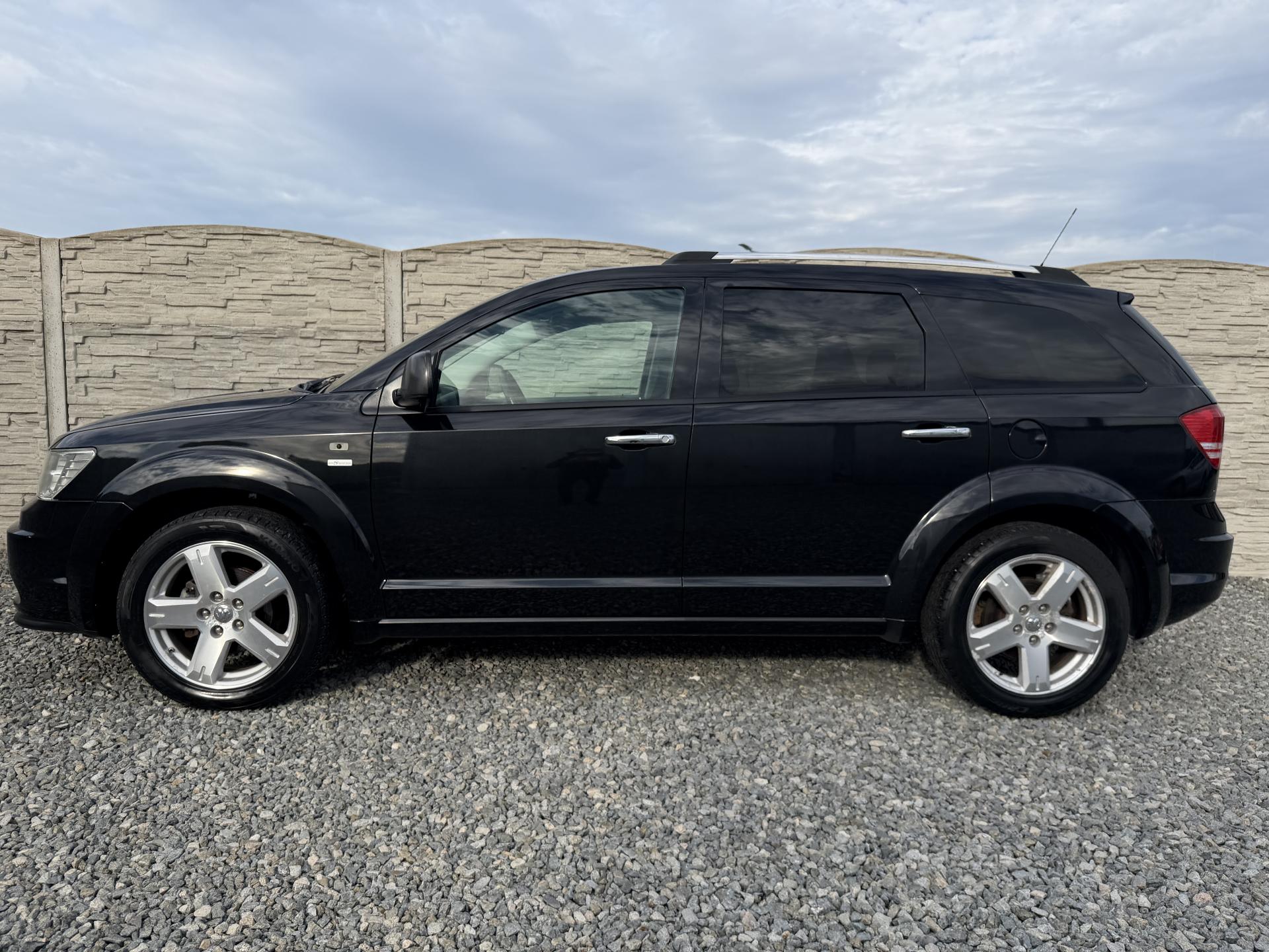 Dodge Journey 2.0CRD KLIMA NAVI KŮŽE AUTOMAT