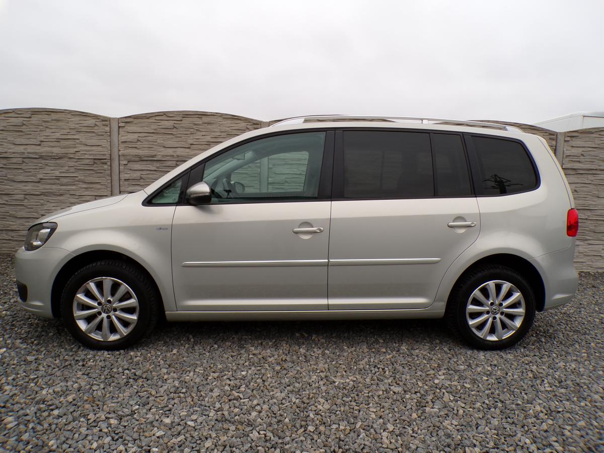 Volkswagen Touran 1.4TSi HIGHLINE DSG/CNG/XENON!