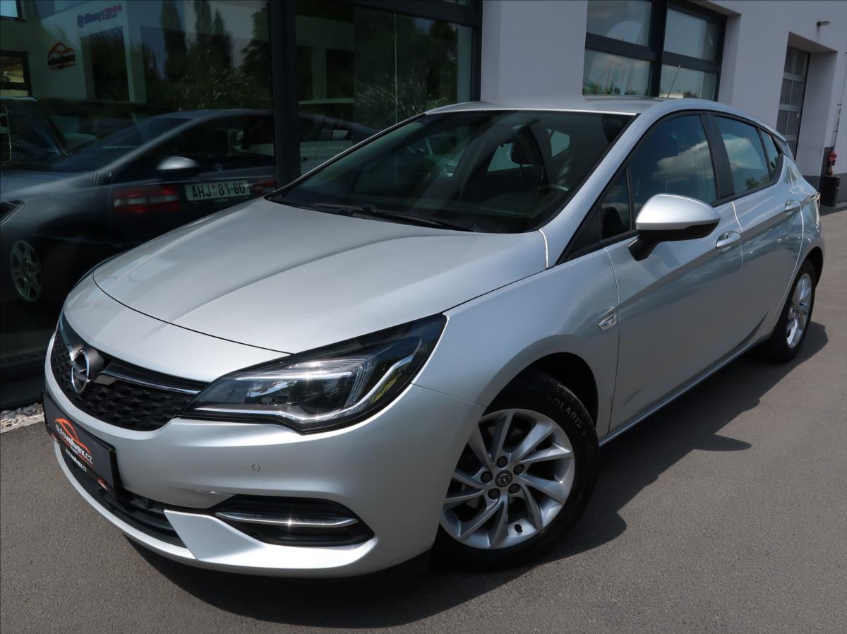 Opel Astra 1,2 Turbo,81kW,NovéČR,Serv.kn.