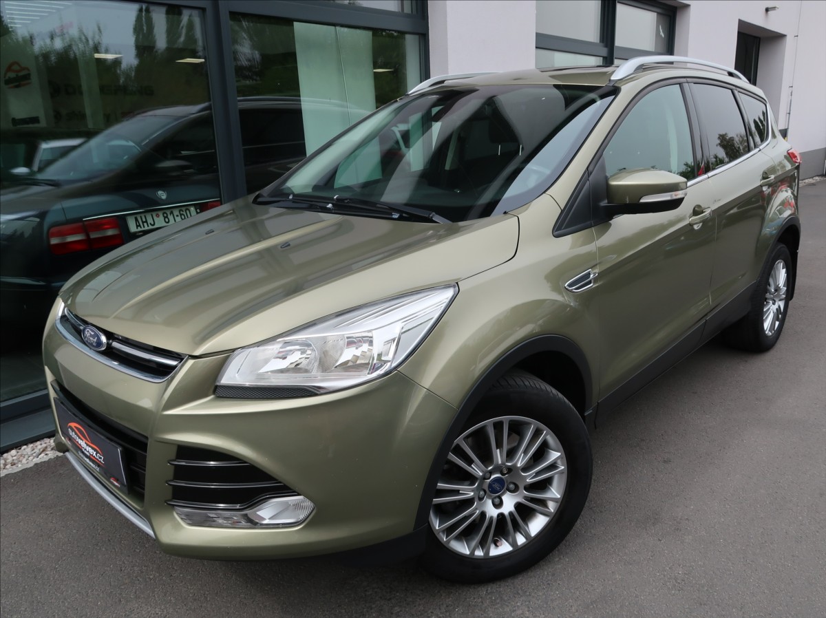 Ford Kuga 2,0 TDCi,120kW,Titanium,panora