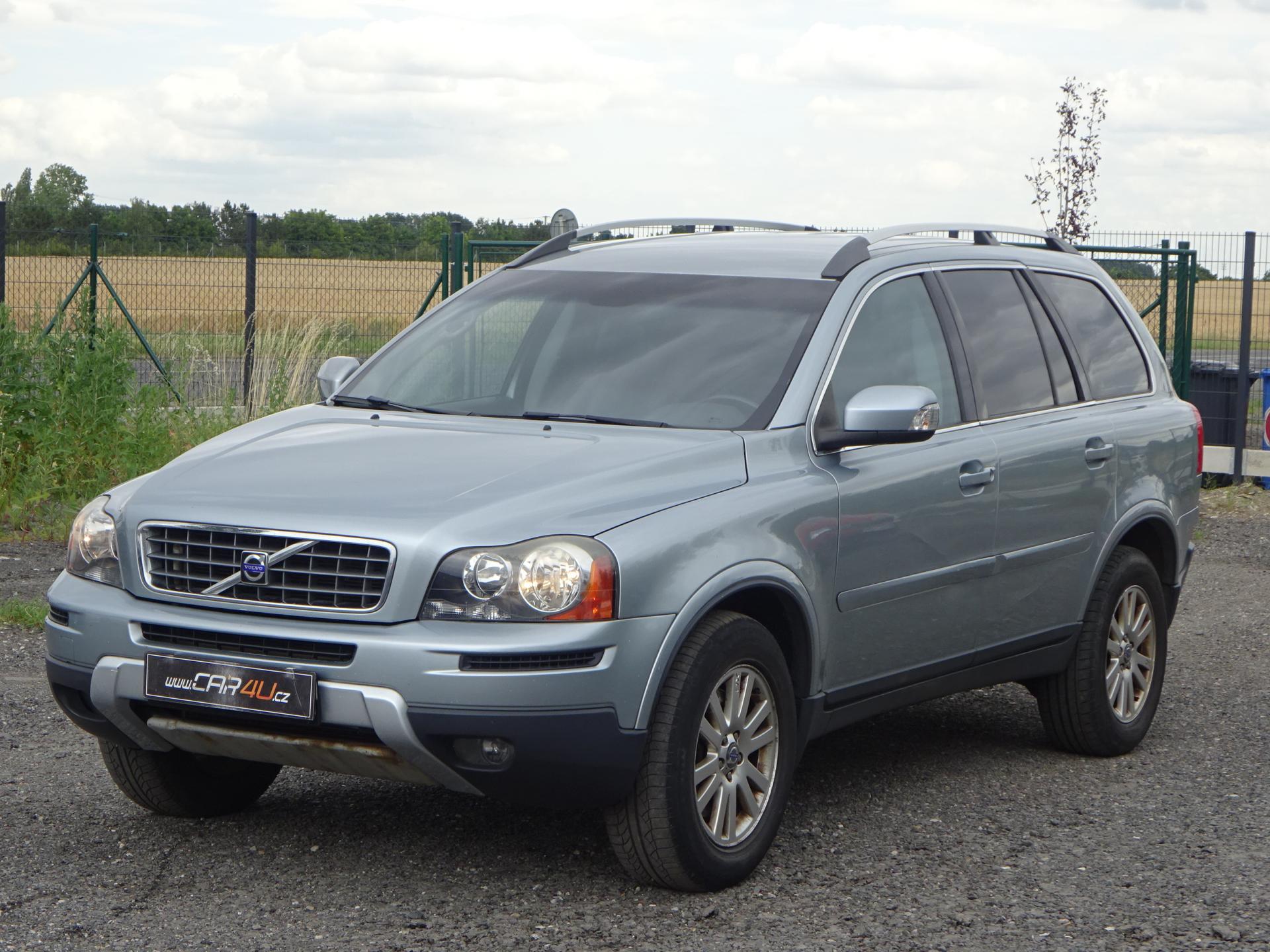 Volvo XC90 D5 136kW AWD KŮŽE AUTOMAT
