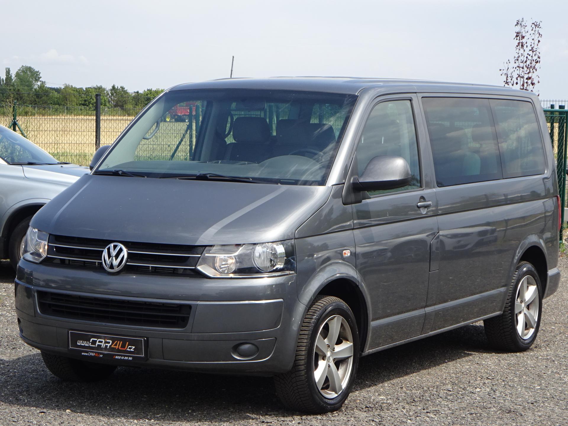 Volkswagen Caravelle 2.0TDI 9 MÍST