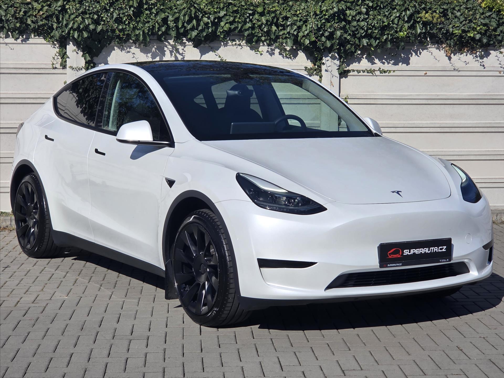 Tesla Model Y 0,0 LFP Ryzen Tažné Enhanced A
