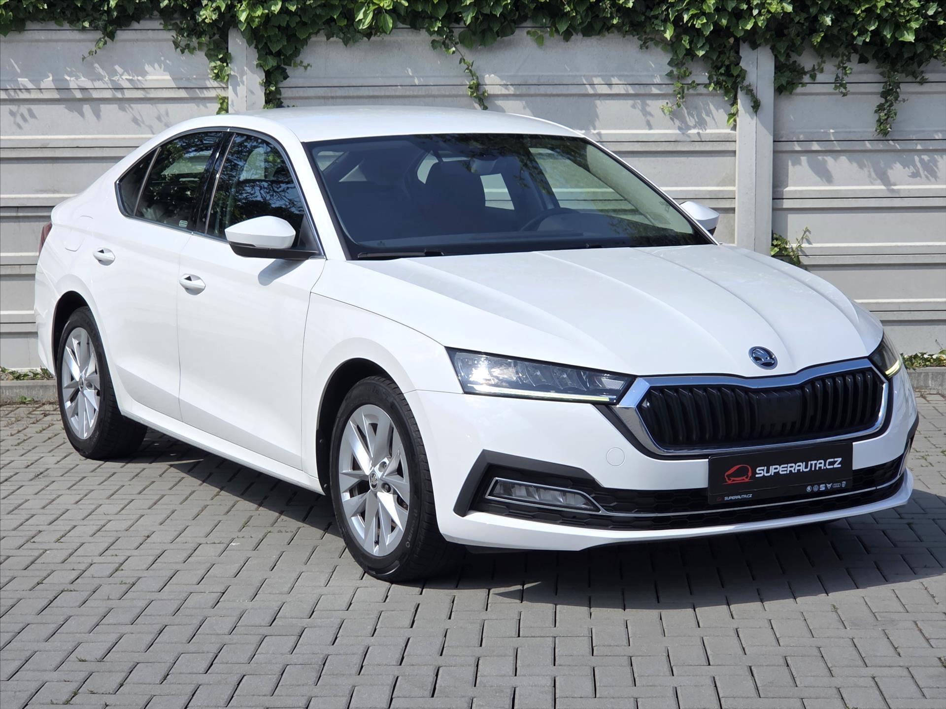 Škoda Octavia 1,5 eTSi DSG Style ČR 1.maj 16