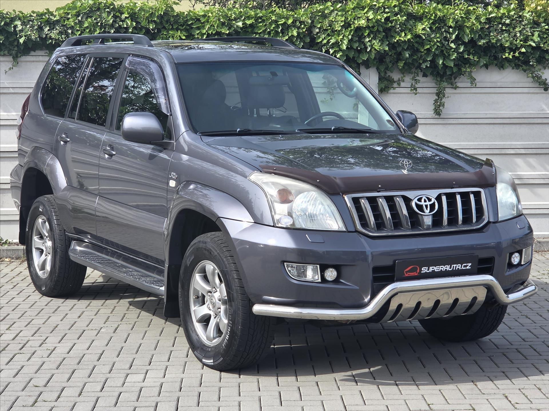 Toyota Land Cruiser 3,0 D-4D 127kW 8-míst ČR 1.maj