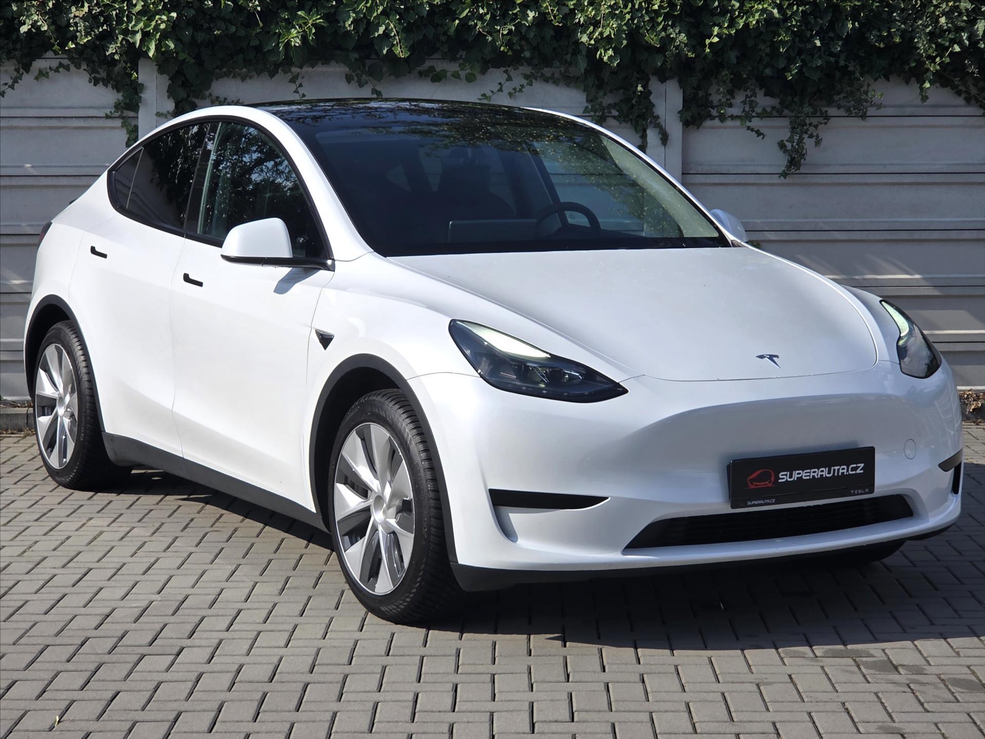 Tesla Model Y 0,0 LFP Ryzen SoH92% Tažné Enh