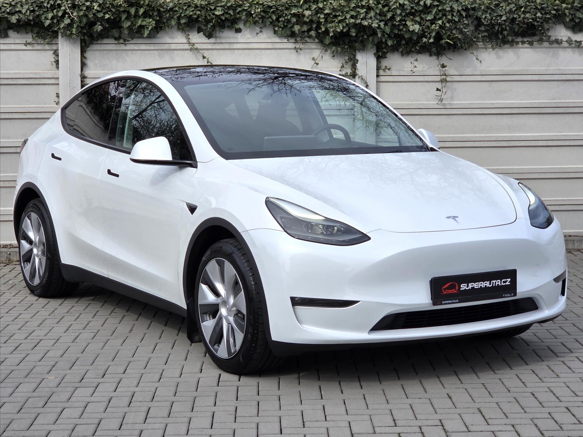 Tesla Model Y 0,0 378kW 4x4 LR SOH 93% 1.maj
