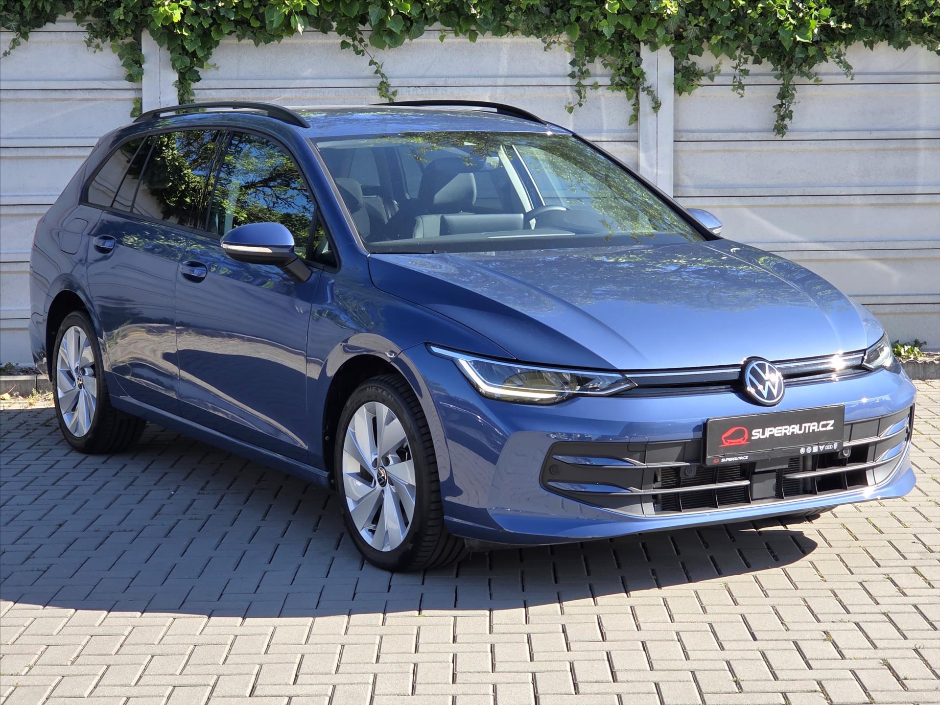 Volkswagen Golf 2,0 TDi 110kW DSG Life Tov.zár