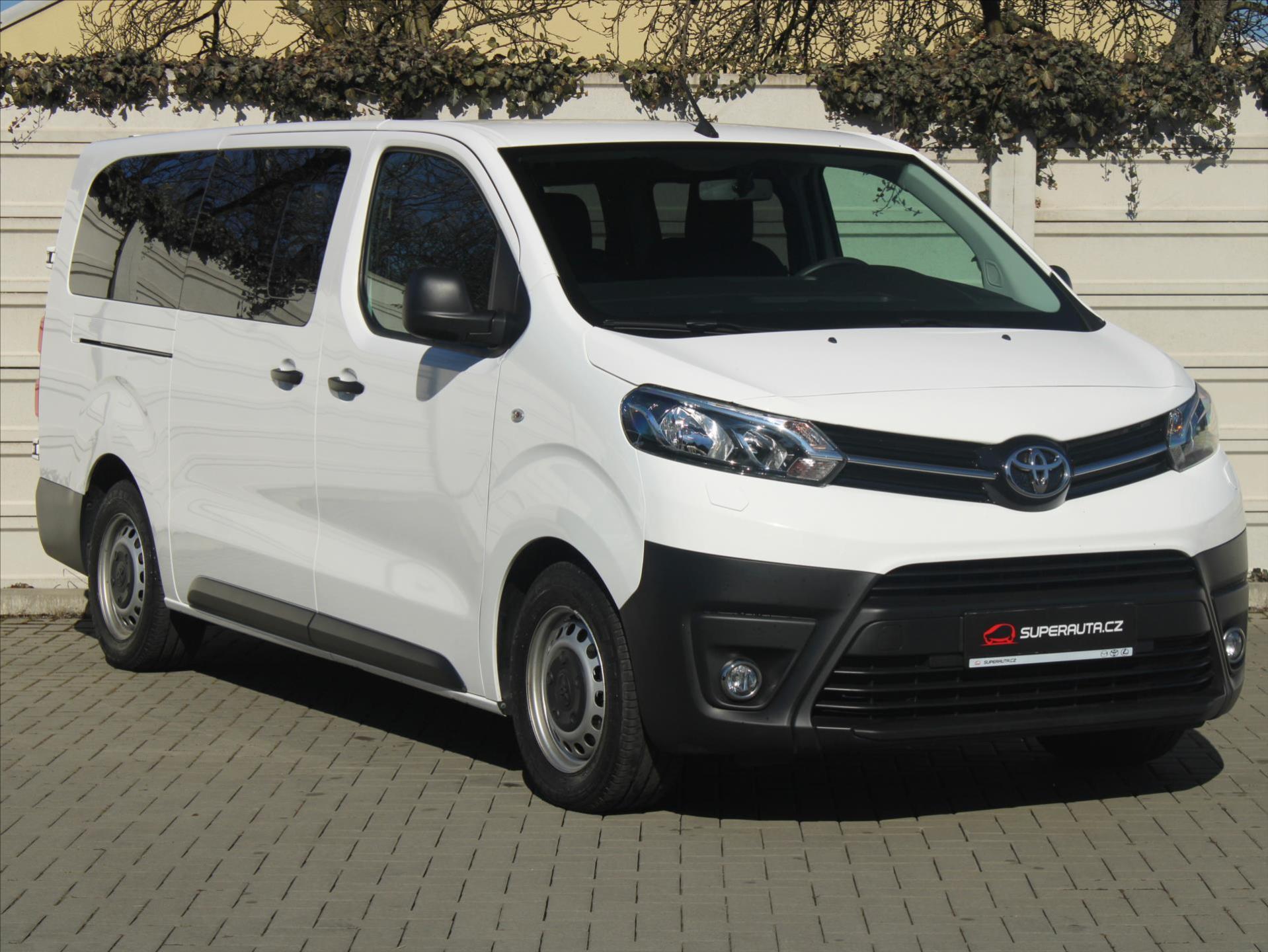 Toyota ProAce 2,0 D-4D 9míst L2 Tov.Záruka Č
