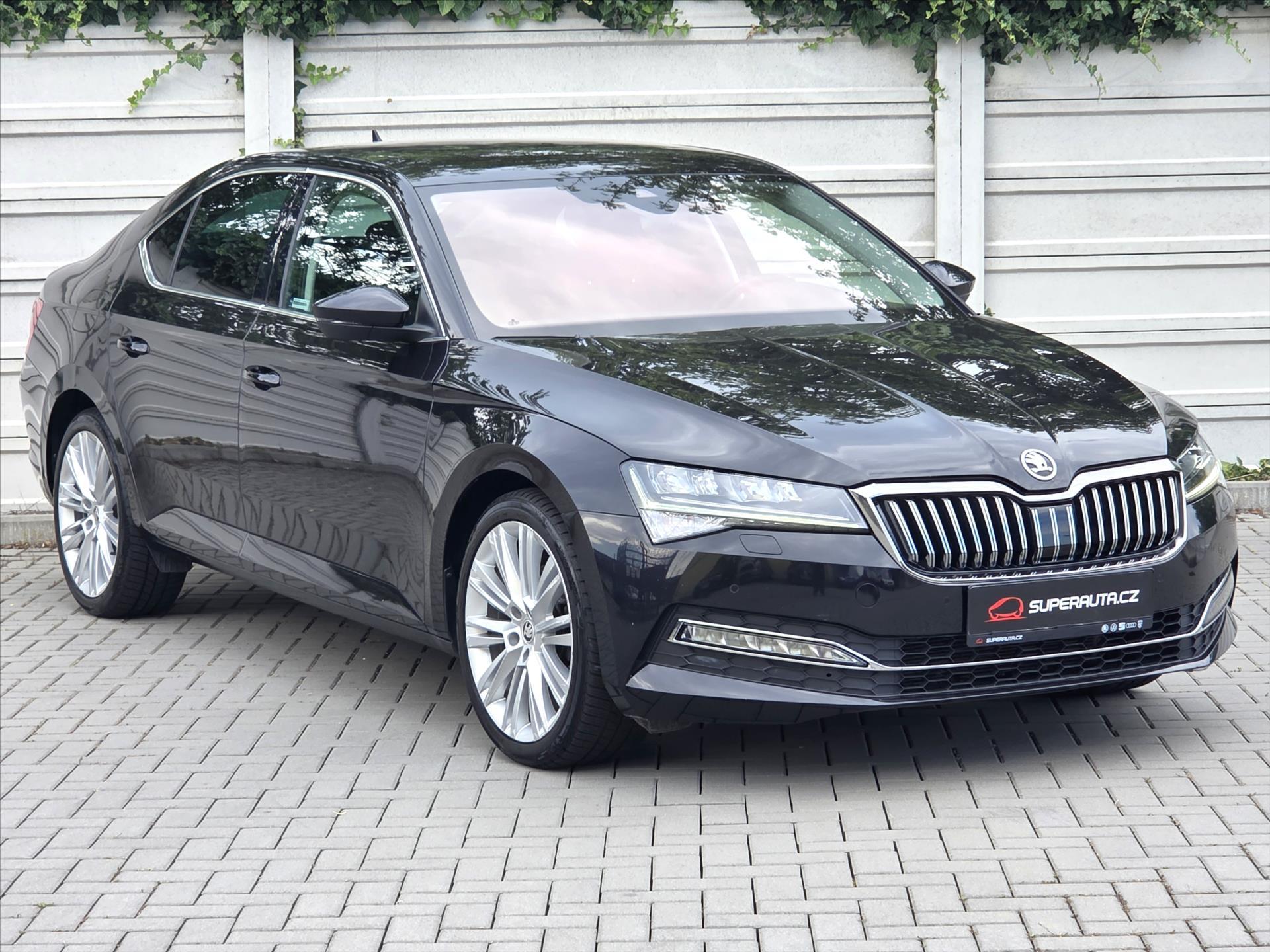 Škoda Superb 2,0 TDi DSG Style Plus ČR 1.ma