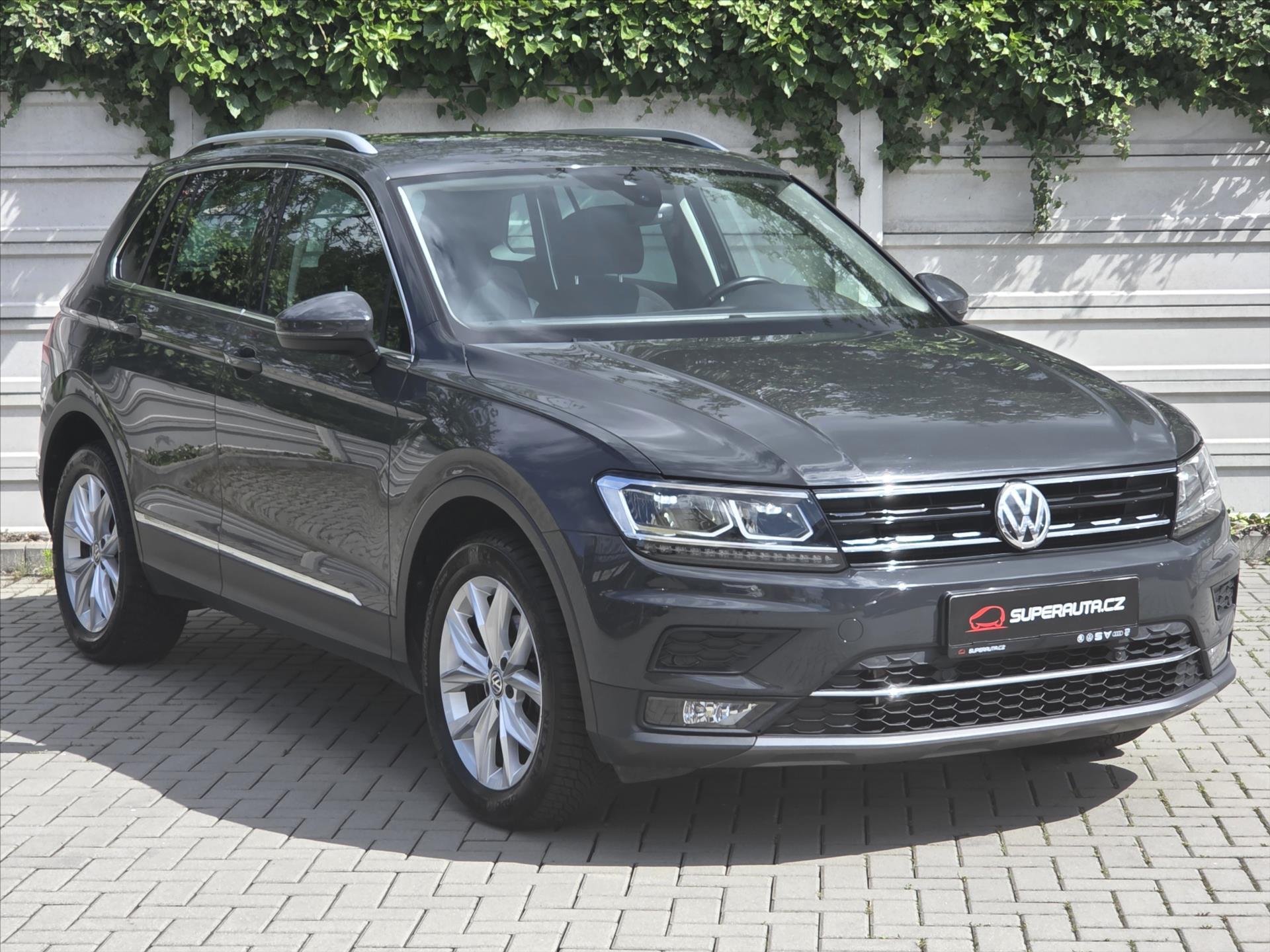Volkswagen Tiguan 2,0 TDi 4Mot DSG Highline ČR 1