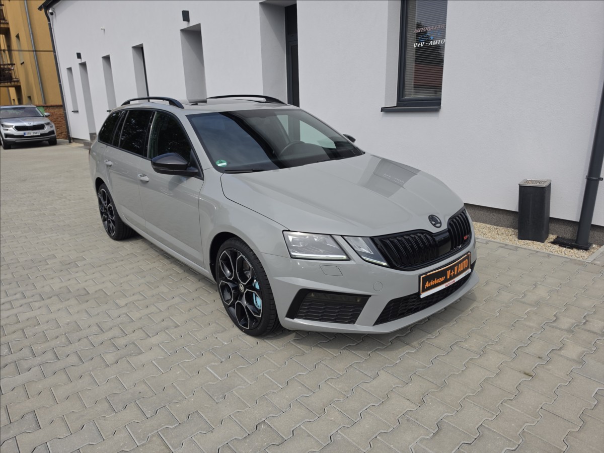Škoda Octavia III 2,0 TSi 180KW RS Panorama