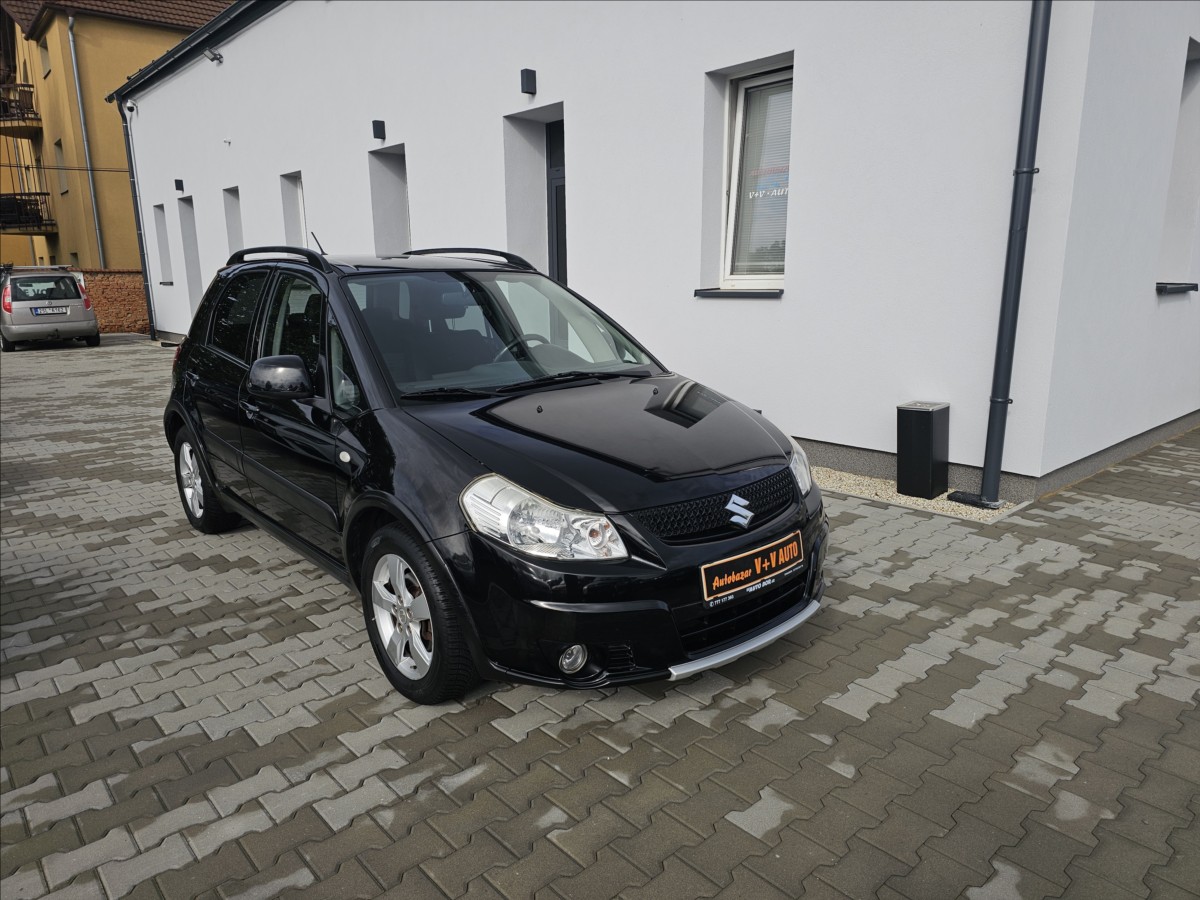 Suzuki SX4 1,6 i Automat Comfortline