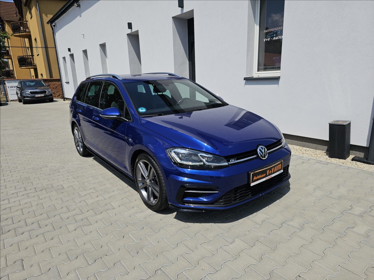 Volkswagen Golf 1,4TSi R-Line Webasto NAVI