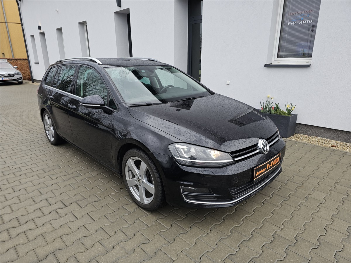 Volkswagen Golf VII 1,4TSi 110KW Highline
