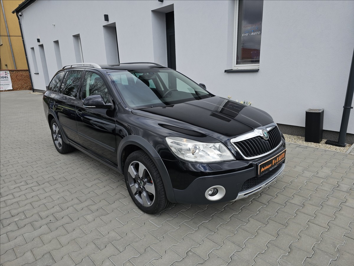 Škoda Octavia III 2,0TDi 4X4 DSG STYLE+