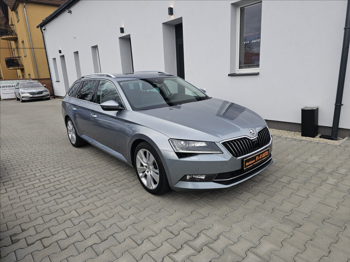 Škoda Superb III 2,0TDi 140KW Style +