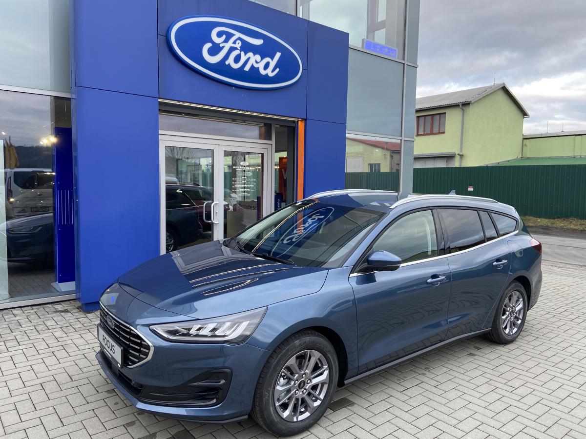 Ford Focus kombi Titanium X 1.0 EB 92 kW