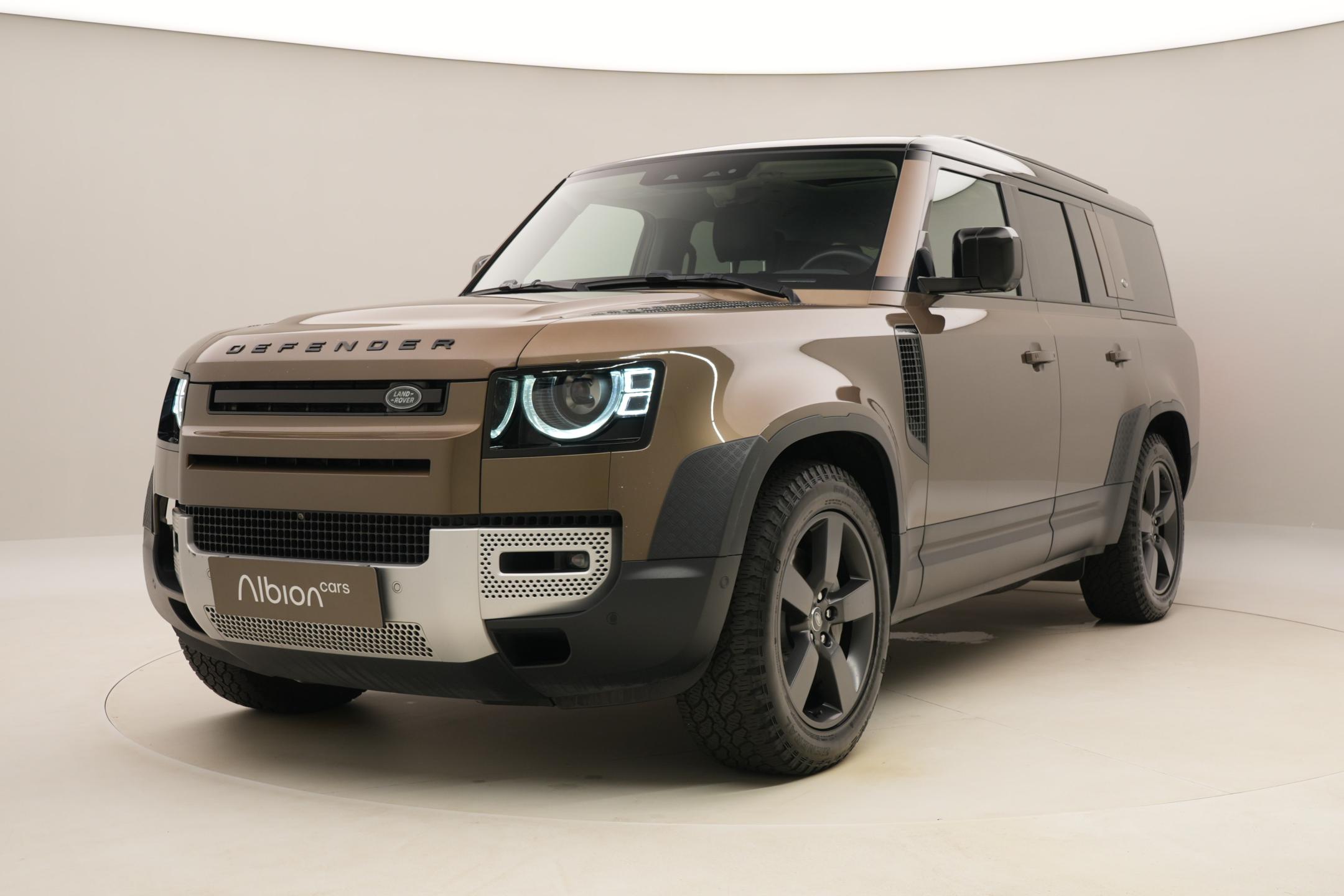 Land Rover Defender 130 D300 SE AWD AUT CZ 8míst
