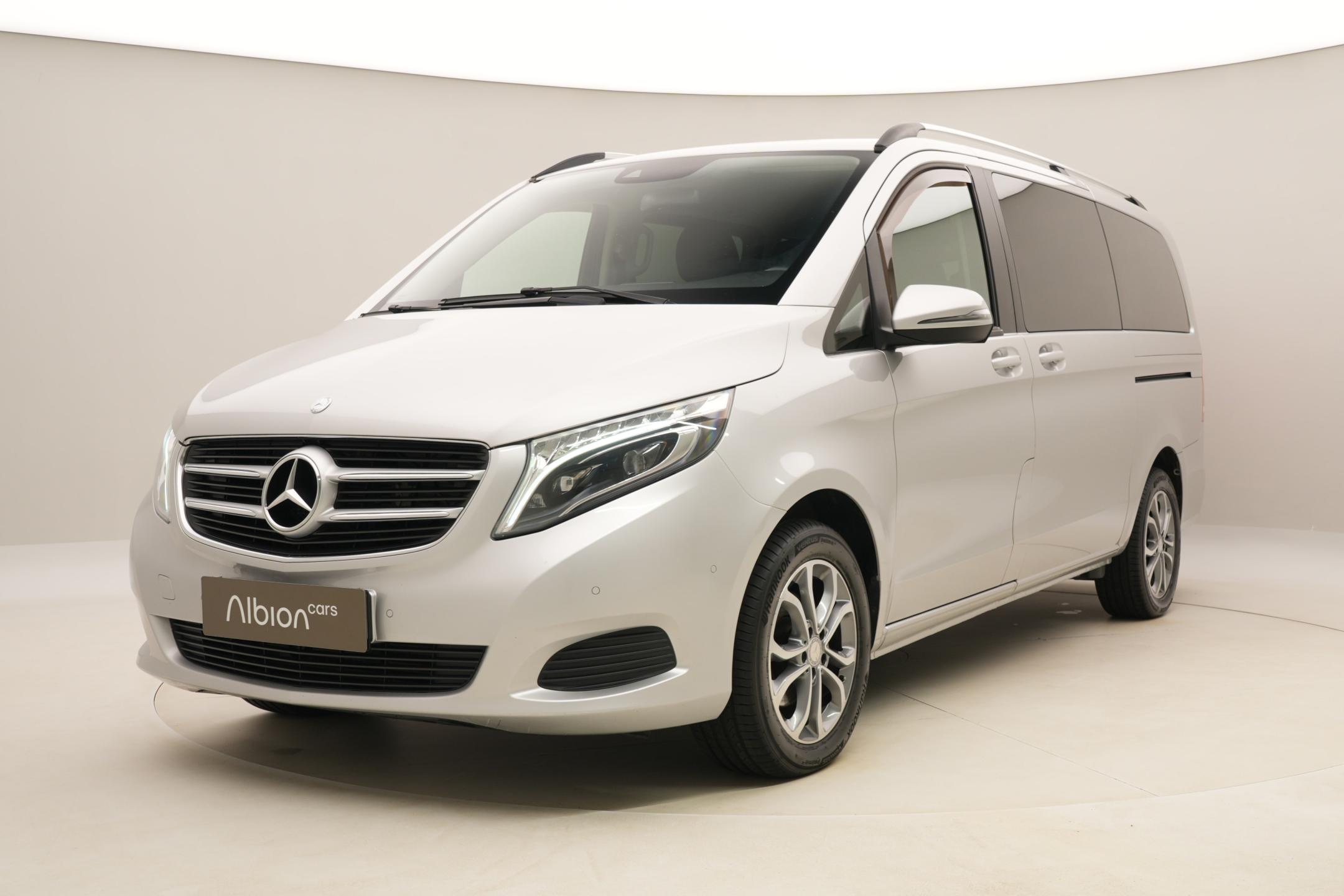 Mercedes-Benz Třídy V V220d LONG AUT 7 míst - foto 40