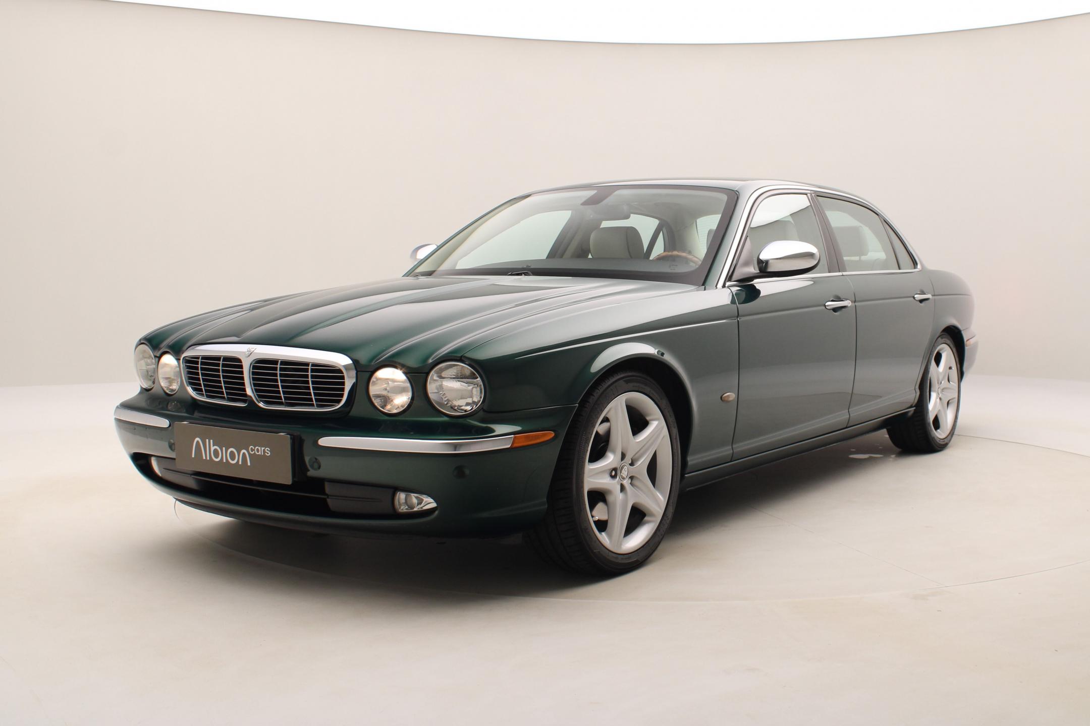 Jaguar XJ 4.2 V8 L EXECUTIVE AUT 1.maj