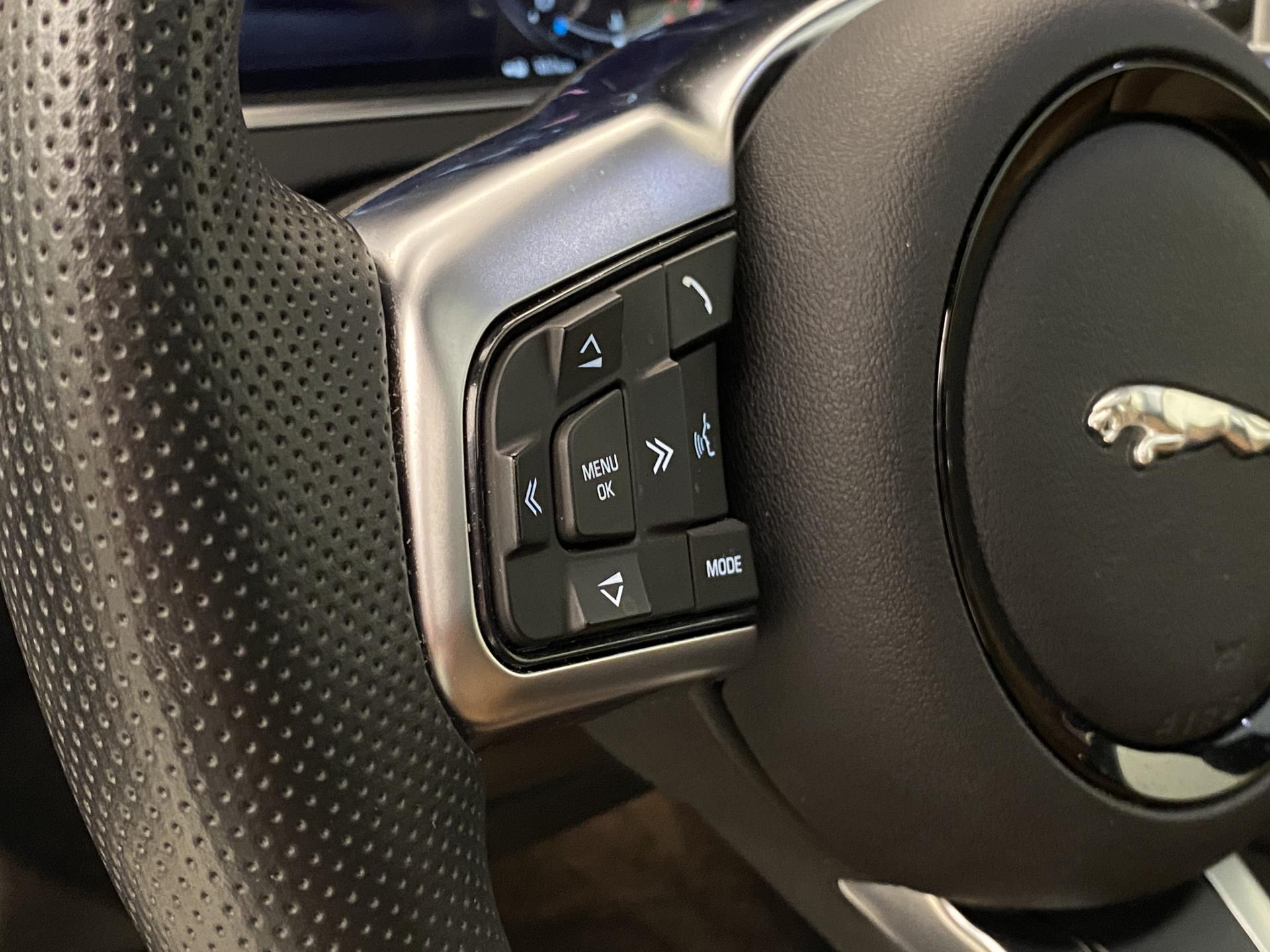 Jaguar F-Type SVR HERITAGE 60 EDITION AWD CZ - foto 17