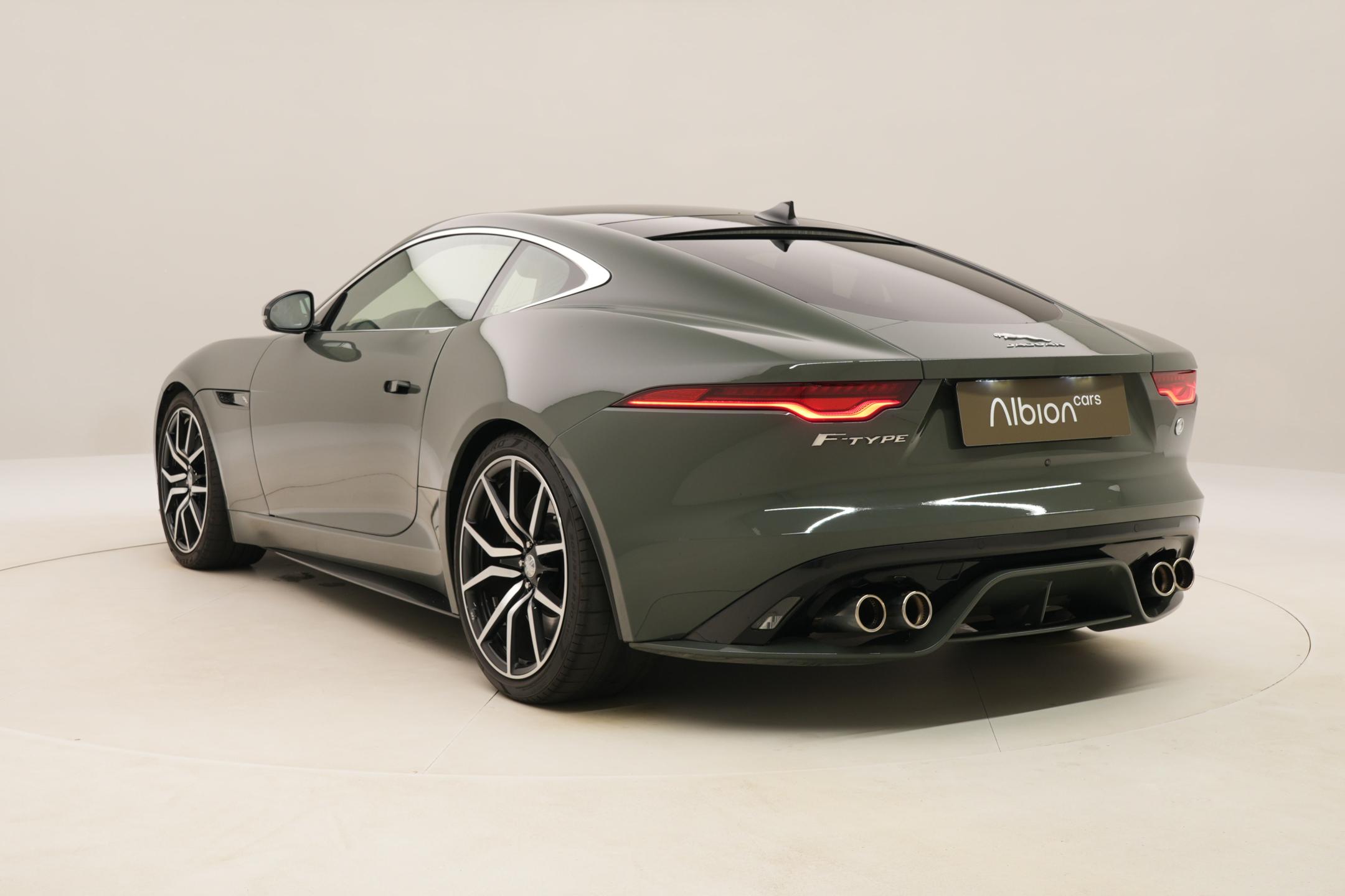 Jaguar F-Type SVR HERITAGE 60 EDITION AWD CZ - foto 8
