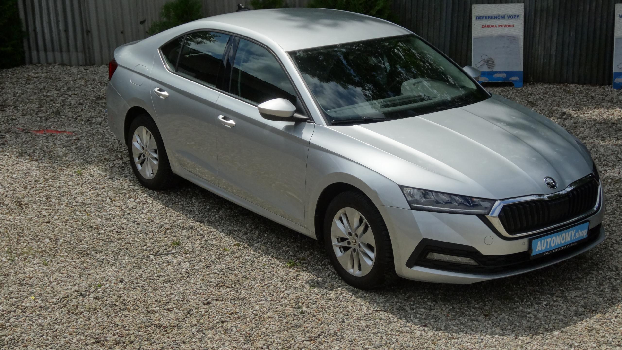 Škoda Octavia DSG zim.pneu,dál.2026,CEBIA