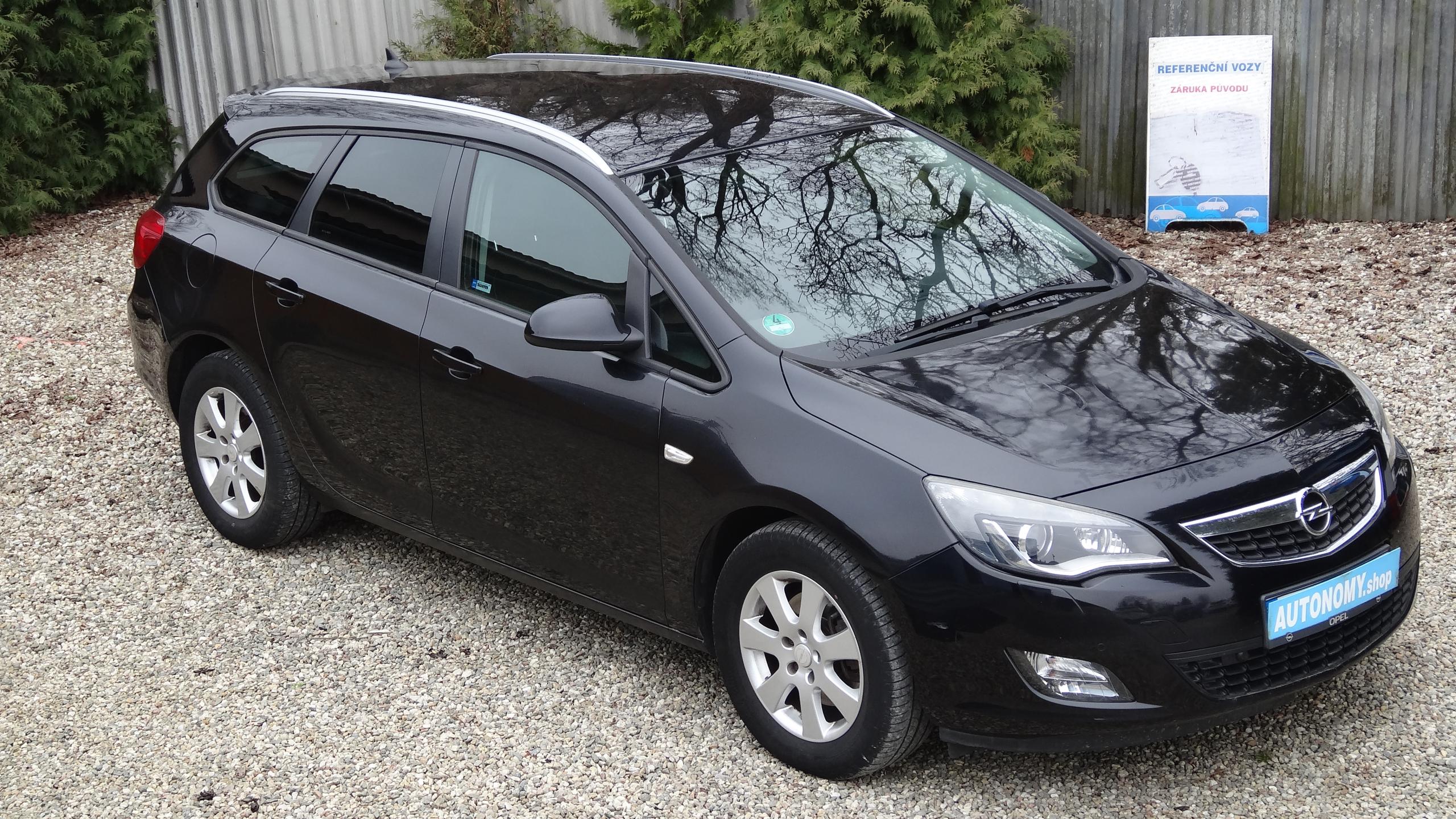 Opel Astra Kombi 2.0CDTi Taž.zařízení