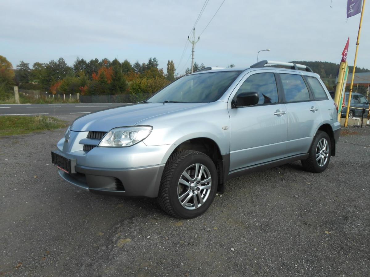 Mitsubishi Outlander 2,0 16 V 100 kW Serviska